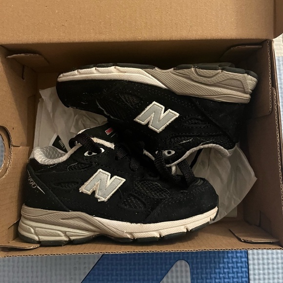 New Balance Other - Preschool toddler size 5C, KIDS' TODDLER NEW BALANCE 990V3 CASUAL SHOES